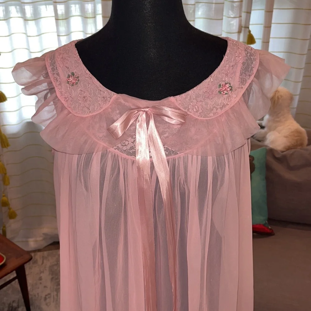 🎀 vintage nighty Barbie pink  B8 - Picture 2 of 7